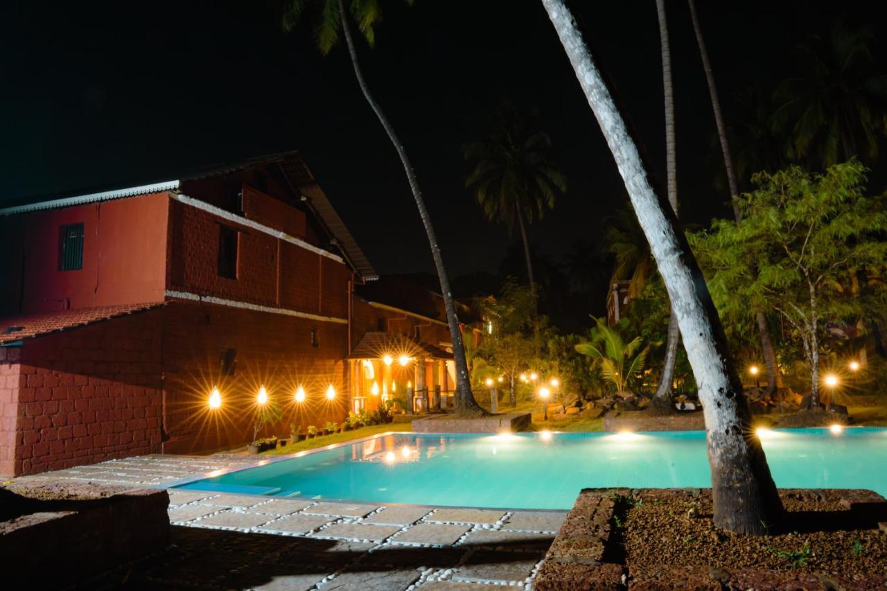 Sawantwadi Palace Boutique Art Hotel Exteriör bild